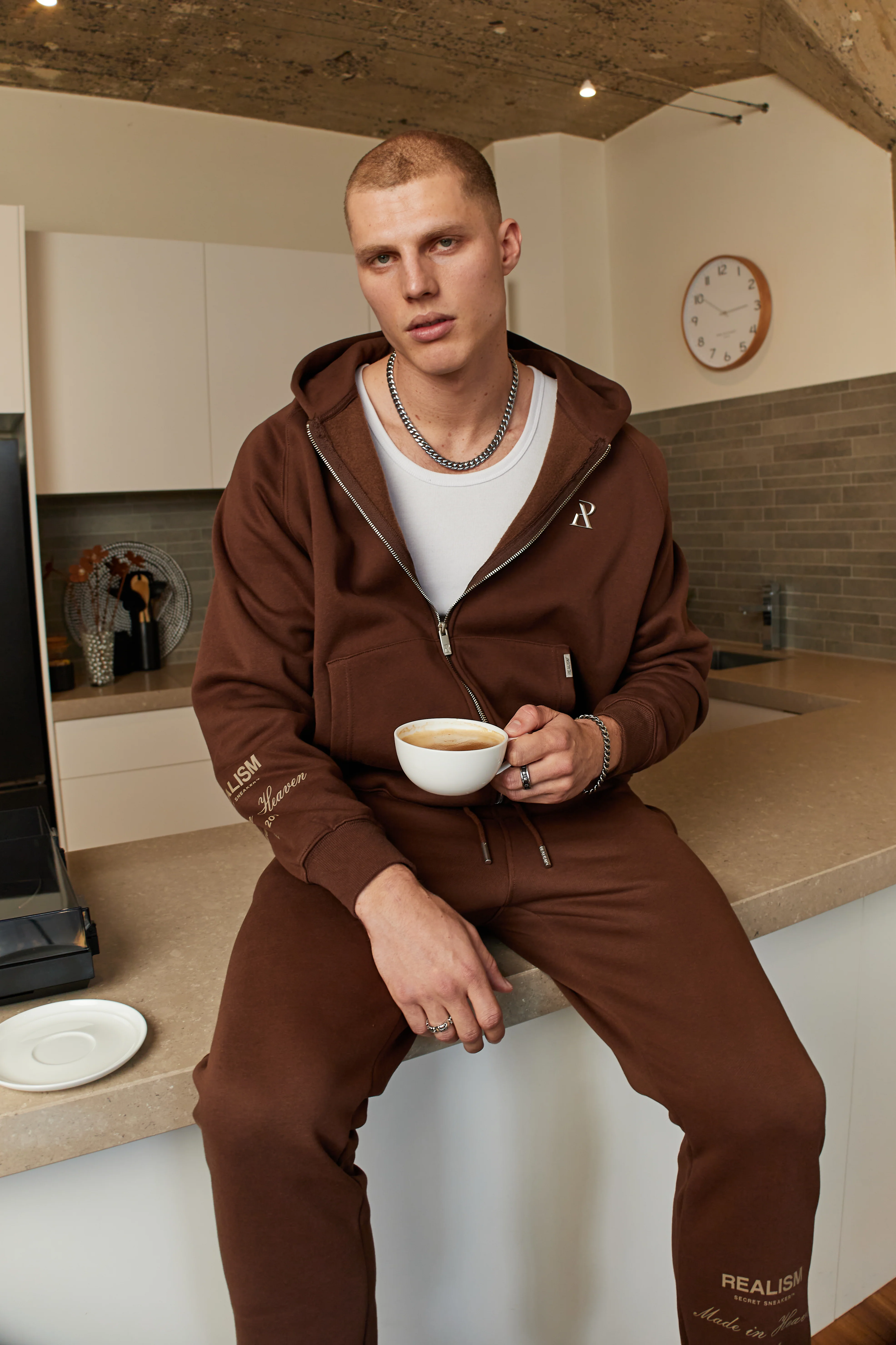 RADIANT ZIP HOODIE MOCHA - Image 3