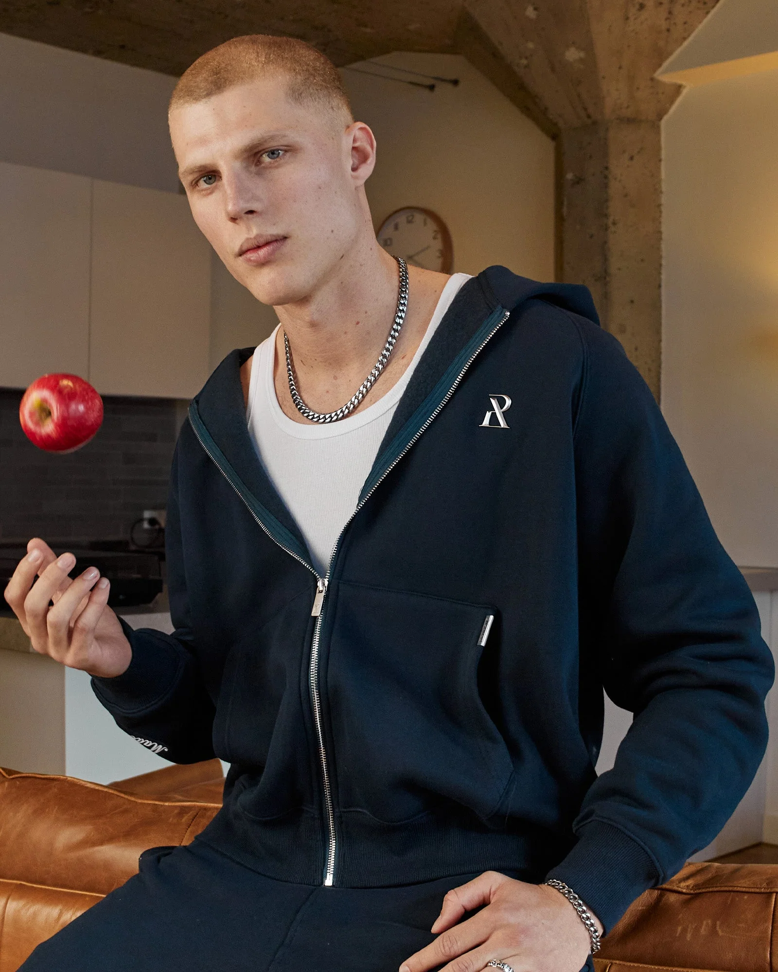 RADIANT ZIP HOODIE ROYAL NAVY - Image 3